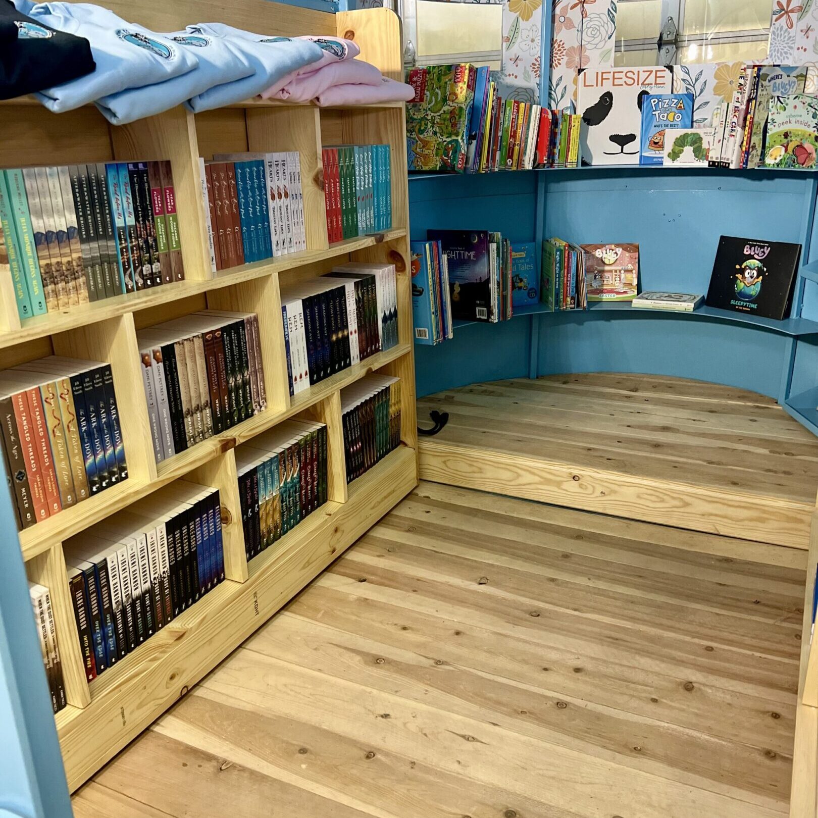 Book trailer inside Book trailer inside